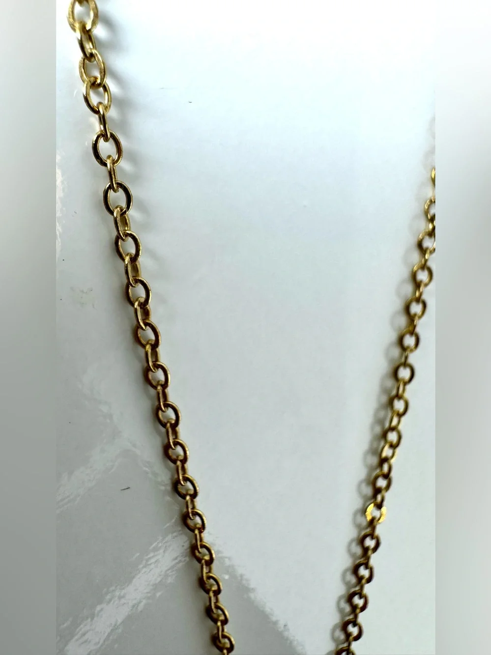 N/A elegant gold